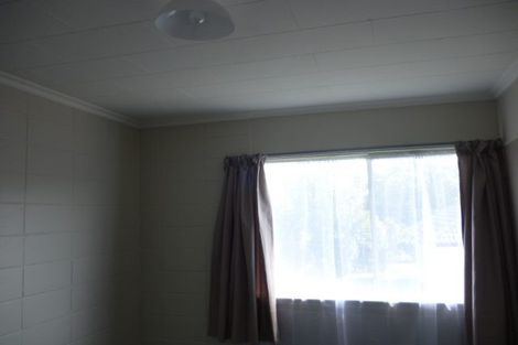 Photo of property in 102 Martin Street, Wallaceville, Upper Hutt, 5018