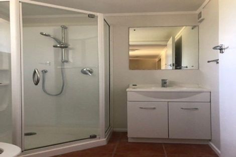 Photo of property in 14 Belmont Terrace, Milford, Auckland, 0620