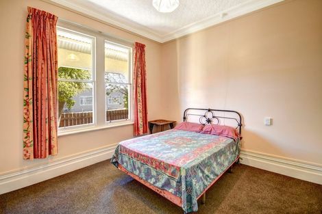 Photo of property in 25 Nicholson Street, Forbury, Dunedin, 9012