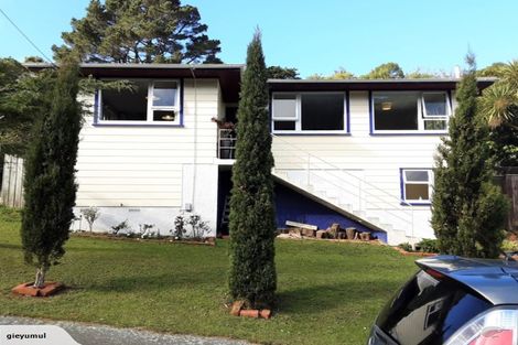 Photo of property in 6 Tobruk Street, Karori, Wellington, 6012