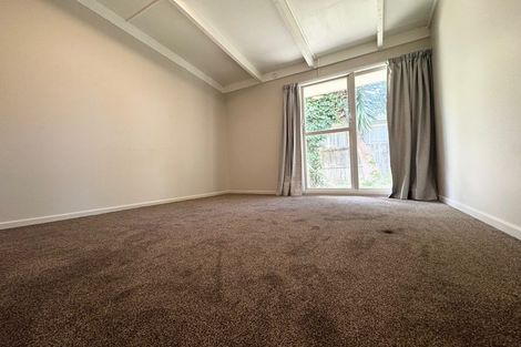 Photo of property in 2/17 Glengarry Road, Glen Eden, Auckland, 0602