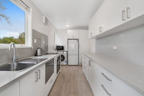 Photo of property in 9 Woodstock Road, Forrest Hill, Auckland, 0620