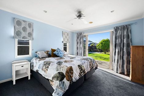 Photo of property in 6 Sovereign Place, Rototuna North, Hamilton, 3210