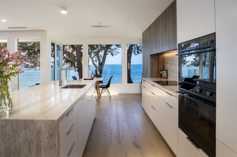 Photo of property in 14/120 Saint Aubyn Street, New Plymouth, 4310