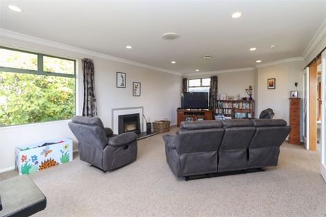 Photo of property in 8a Mahoe Street, Inglewood, 4330