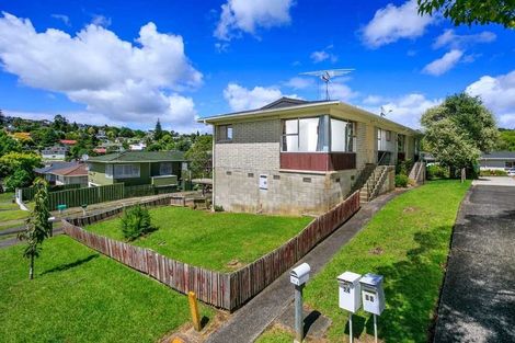 Photo of property in 1/22 Mannering Place, Hillcrest, Auckland, 0627