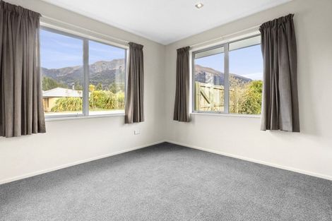 Photo of property in 25 Little Maude Drive, Lake Hawea, Wanaka, 9382