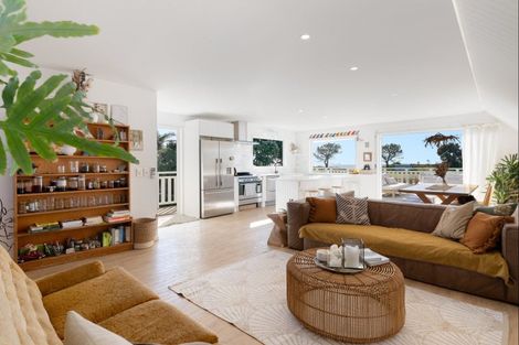 Photo of property in 470 Papamoa Beach Road, Papamoa Beach, Papamoa, 3118