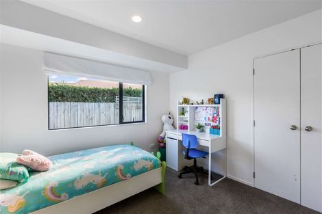 Photo of property in 56 Donald Street, Stanmore Bay, Whangaparaoa, 0932