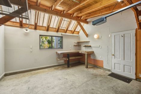 Photo of property in 27 Brougham Street, Nelson South, Nelson, 7010