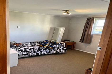 Photo of property in 30 Ealing Street, Redwood, Christchurch, 8051