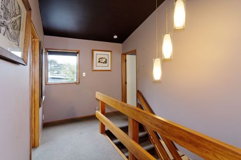 Photo of property in 3 Inaka Place, Titirangi, Auckland, 0604