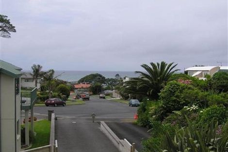 Photo of property in 24 Arden Place, Oakura, 4314