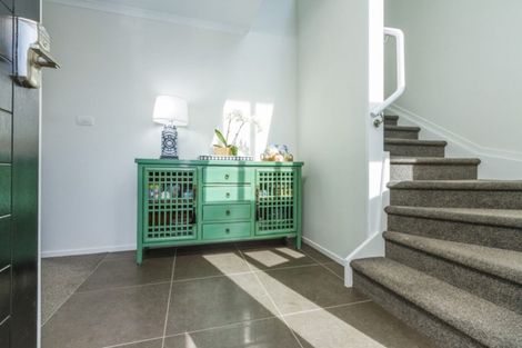 Photo of property in 24 Te Oneroa Way, Long Bay, Auckland, 0630