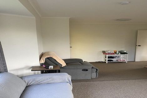 Photo of property in 10 Westra View, Tawa, Wellington, 5028