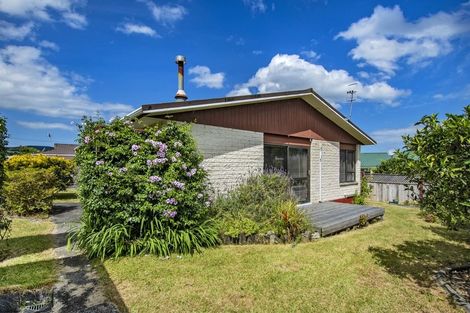 Photo of property in 2/33 Old Onerahi Road, Onerahi, Whangarei, 0110