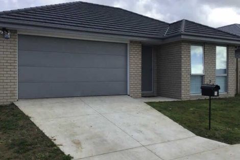 Photo of property in 15 Parton Road, Pukekohe, 2120
