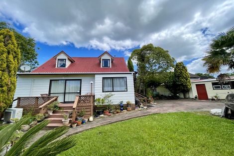 Photo of property in 2/40a Woodglen Road, Glen Eden, Auckland, 0602