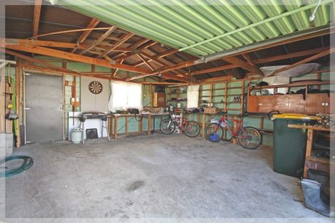 Photo of property in 6a Te Awa Street, Foxton Beach, Foxton, 4815