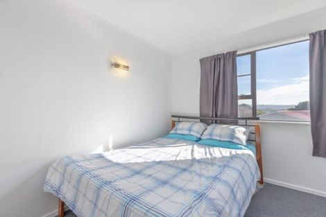 Photo of property in 11 Marne Grove, Waitangirua, Porirua, 5024