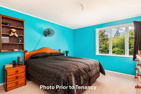 Photo of property in 1 Sarona Avenue, Glen Eden, Auckland, 0602