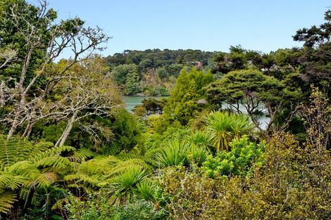 Photo of property in 3 Inaka Place, Titirangi, Auckland, 0604