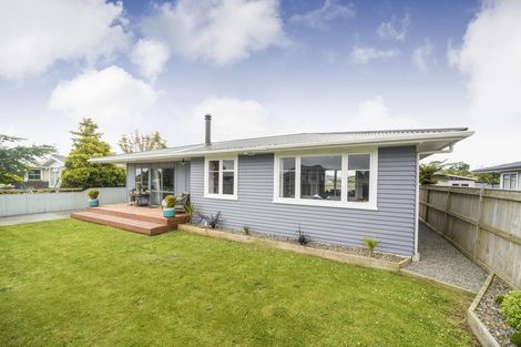 Photo of property in 79 Sutherland Crescent, Westbrook, Palmerston North, 4412