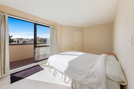 Photo of property in 5 Puma Drive, Golflands, Auckland, 2013