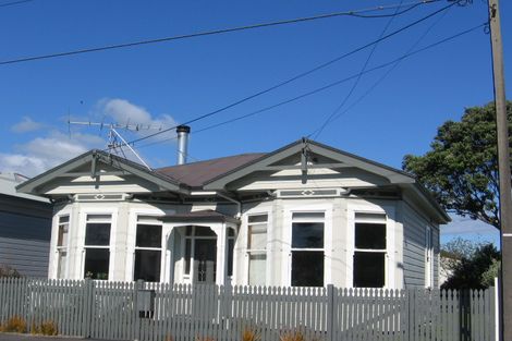 Photo of property in 2 John Street, Petone, Lower Hutt, 5012