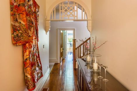 Photo of property in 13 Talavera Terrace, Kelburn, Wellington, 6012