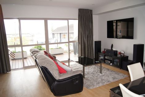 Photo of property in 219/24 Wellington Street, Howick, Auckland, 2014