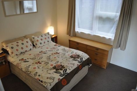 Photo of property in 4/16 Rolleston Street, Mount Cook, Wellington, 6021