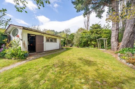 Photo of property in 3 Whangakoko Grove, Birchville, Upper Hutt, 5018