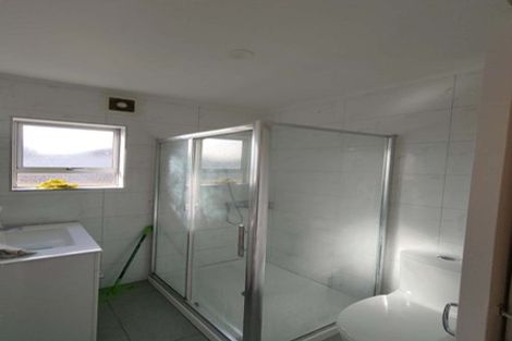 Photo of property in 31 Tiraumea Drive, Pakuranga, Auckland, 2010