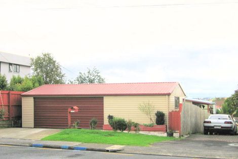 Photo of property in 2/57 James Laurie Street, Henderson, Auckland, 0612