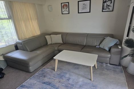 Photo of property in 48 Reeves Road, Pakuranga, Auckland, 2010