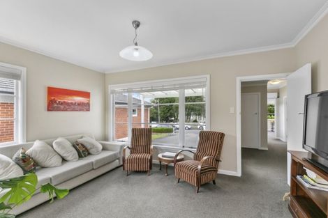 Photo of property in 30 Dr Taylor Terrace, Johnsonville, Wellington, 6037