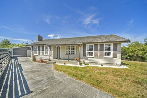 Photo of property in 25 Acacia Street, Kelvin Grove, Palmerston North, 4414