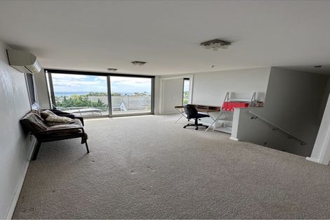 Photo of property in 276 Lake Road, Hauraki, Auckland, 0622