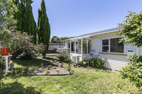 Photo of property in 24 Chamberlain Road, Karori, Wellington, 6012