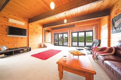 Photo of property in 53 Hayward Road, Ngatea, 3503