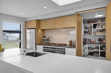 Photo of property in 5 Ashwood Lane, Bell Block, New Plymouth, 4312