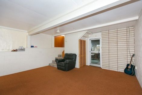 Photo of property in 69 Mould Street, Waitara, 4320