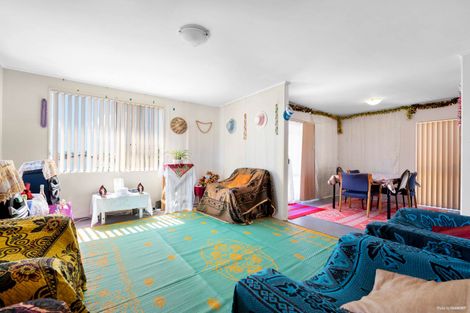 Photo of property in 1/82 Palmers Road, Clendon Park, Auckland, 2103