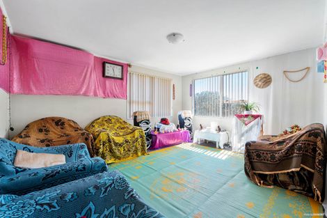 Photo of property in 1/82 Palmers Road, Clendon Park, Auckland, 2103