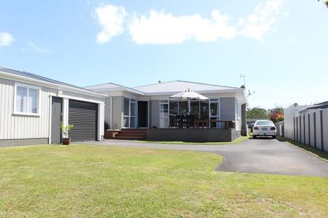 Photo of property in 177 Mangorei Road, Merrilands, New Plymouth, 4312