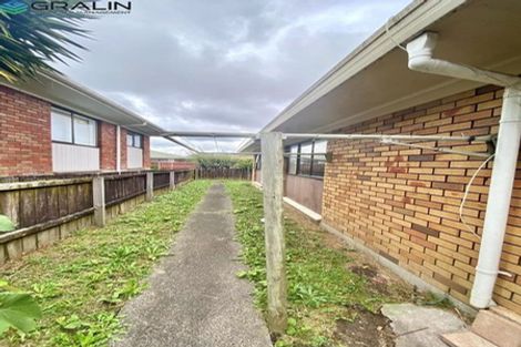 Photo of property in 3/332 West Coast Road, Glen Eden, Auckland, 0602