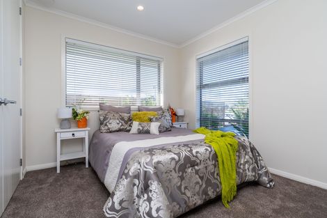 Photo of property in 40 Mariners Haven, One Tree Point, 0118