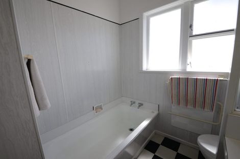 Photo of property in 34 Rawhiti Terrace, Kelburn, Wellington, 6012