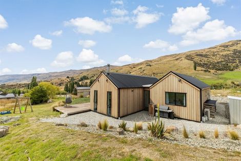 Photo of property in 2390 Cardrona Valley Road, Cardrona, Wanaka, 9382